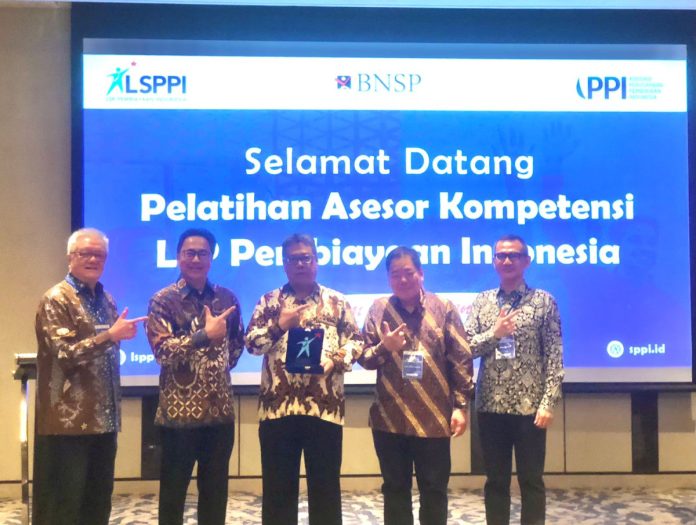 Meningkatkan Profesionalisme: Pelatihan Asesor Kompetensi LSP Pembiayaan Indonesia Dihadiri oleh BNSP